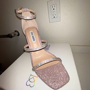 STEVE MADDEN HEELS